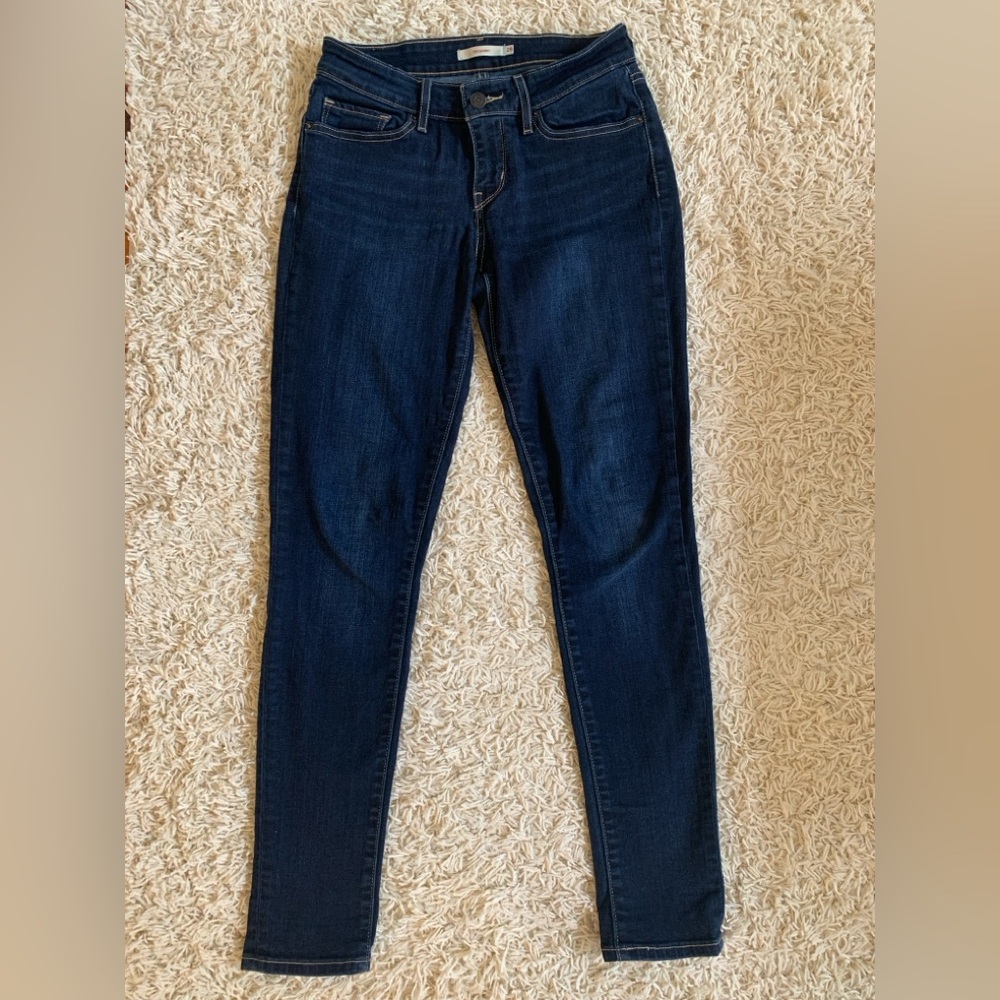 Levi's Women's 711 Skinny Jeans, dark wash, low rise, Size 28